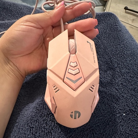 Pink Wired mouse. - Picture 2 of 14